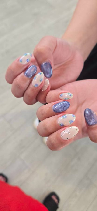 施工実例：パープルニュアンスのネイル
